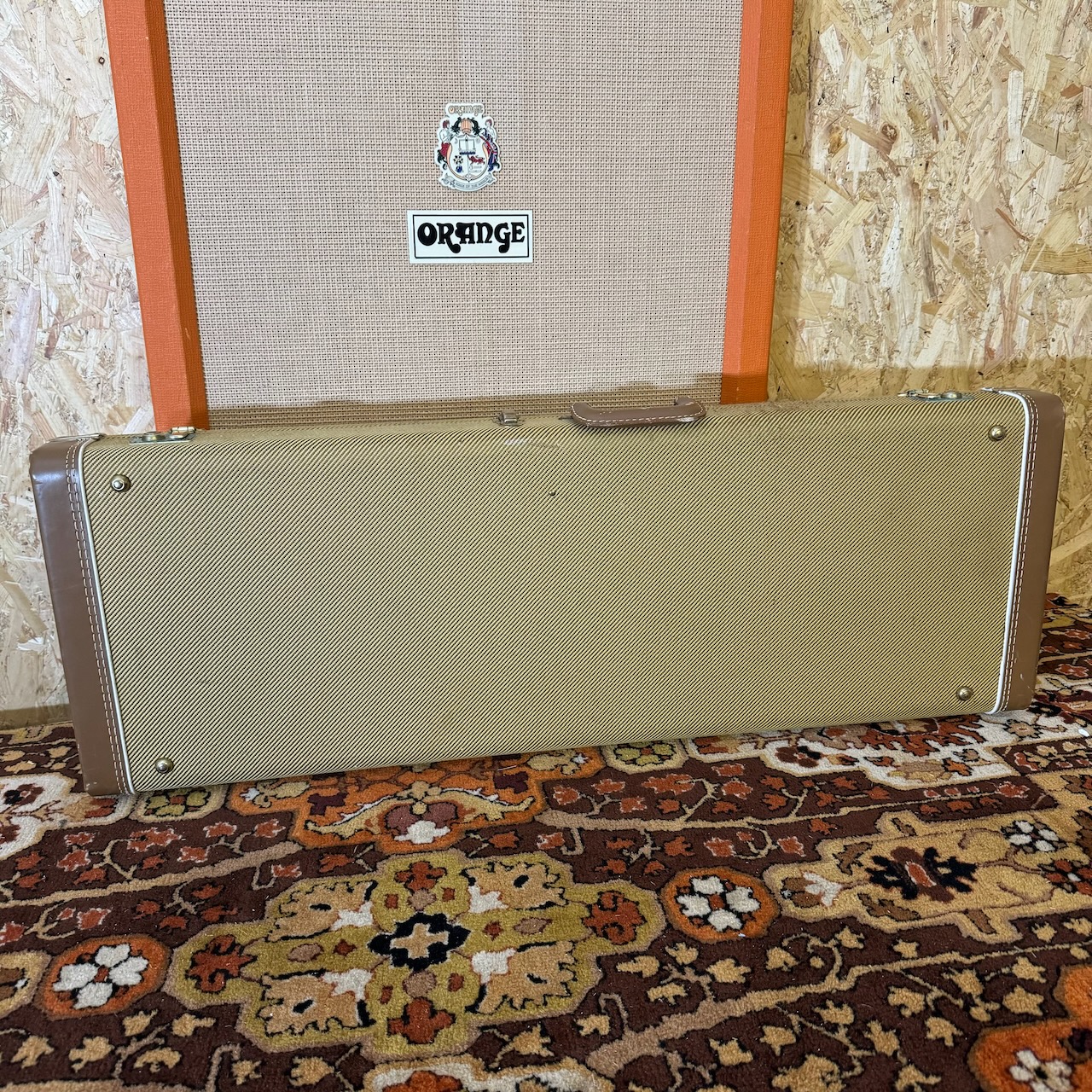 2009 Fender Custom Shop 55 Stratocaster Relic Sunburst Guitar OHSC 2009 Fender Custom Shop 55 Stratocaster Relic Sunburst Guitar OHSC