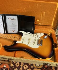 2018 Fender Custom Shop 1957 Stratocaster Relic Sunburst Guitar