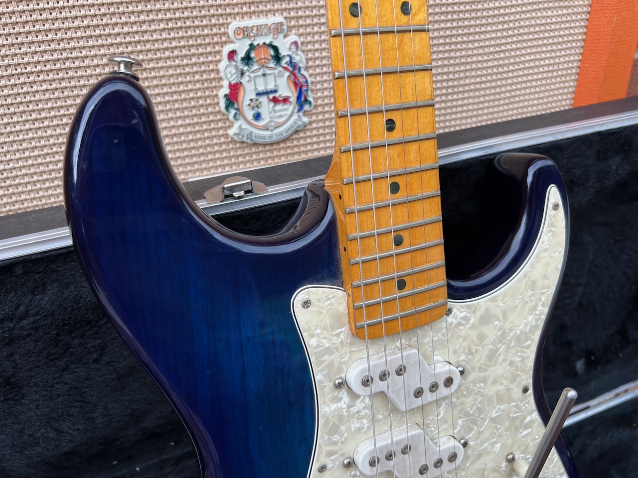 Early 2000s G&L USA Comanche Trans Blue Burst Guitar OHSC Early 2000s G&L USA Comanche Trans Blue Burst Guitar OHSC