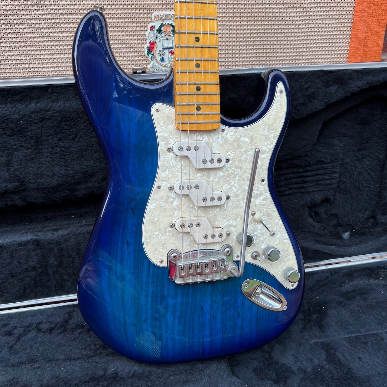 Early 2000s G&L USA Comanche Trans Blue Burst Guitar OHSC Early 2000s G&L USA Comanche Trans Blue Burst Guitar OHSC