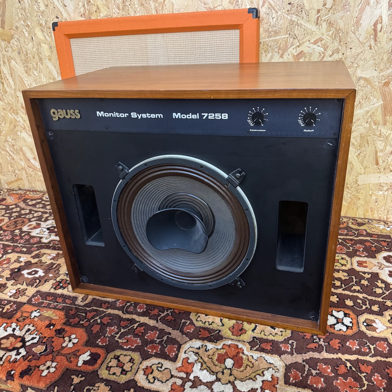 Matched Pair Vintage Cetec Gauss Monitor System Model 7258 Coaxial Speakers Matched Pair Vintage Cetec Gauss Monitor System Model 7258 Coaxial Speakers