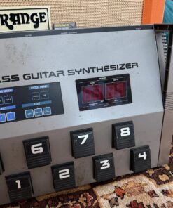 Roland GR77B Bass Guitar Synthesizer Japan Pedalboard Ronnie Lane Studio