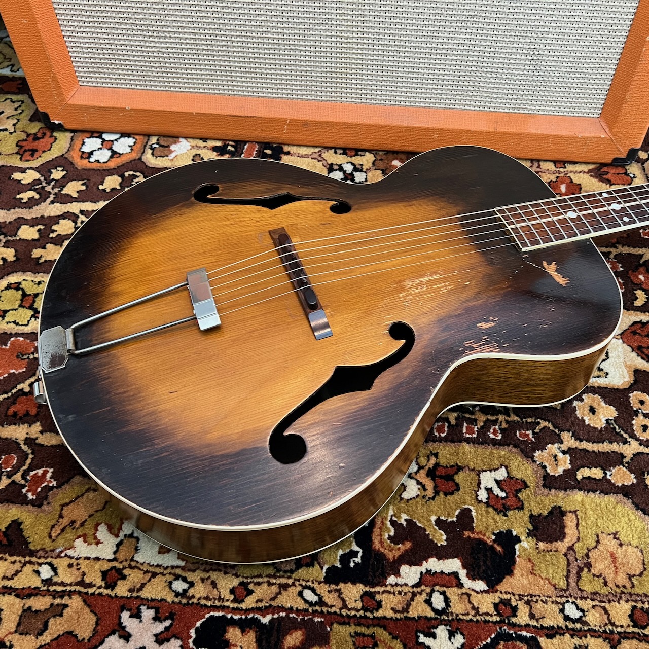 Vintage 1930s Cromwell Gibson G4 Sunburst Archtop Guitar Vintage 1930s Cromwell Gibson G4 Sunburst Archtop Guitar