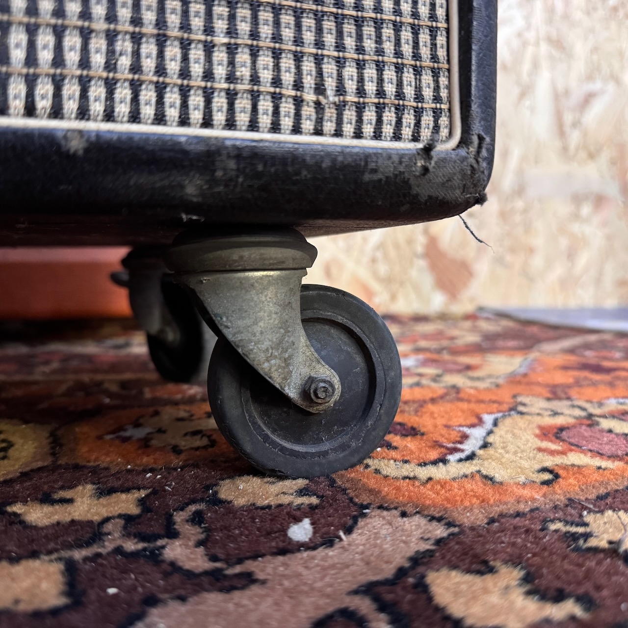 Vintage 1960s Carlsbro CS40TC 2x12 Valve Amplifier Combo Vintage 1960s Carlsbro CS40TC 2x12 Valve Amplifier Combo