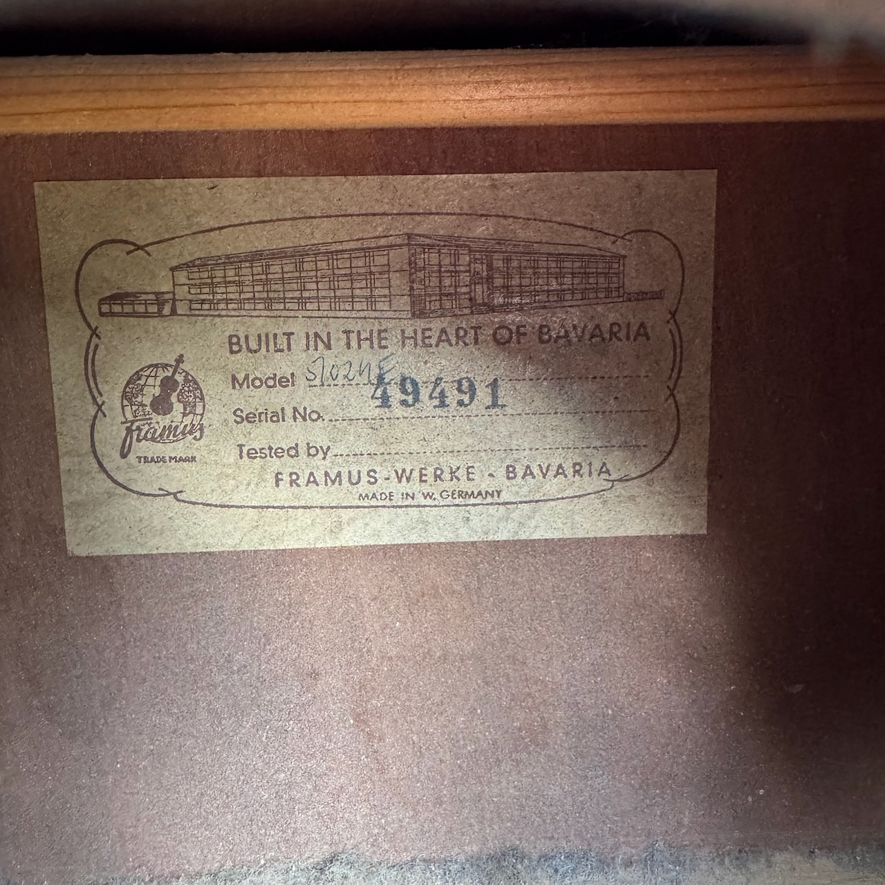 Vintage 1960s Framus 5024 E Hootenanny John Lennon Sunburst 12 String Guitar Vintage 1960s Framus 5024 E Hootenanny John Lennon Sunburst 12 String Guitar