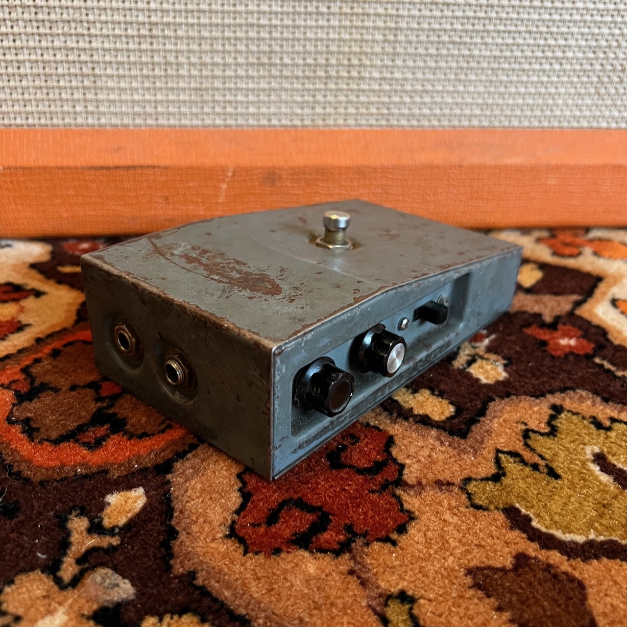 Vintage 1960s Univox Super Fuzz MK1 Grey Original Guitar Pedal Vintage 1960s Univox Super Fuzz MK1 Grey Original Guitar Pedal