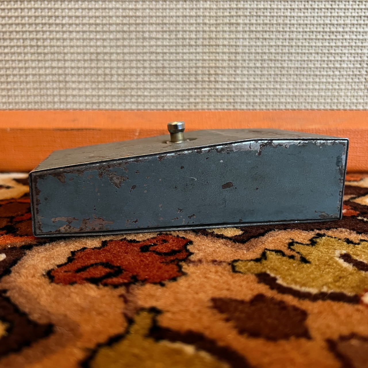 Vintage 1960s Univox Super Fuzz MK1 Grey Original Guitar Pedal Vintage 1960s Univox Super Fuzz MK1 Grey Original Guitar Pedal