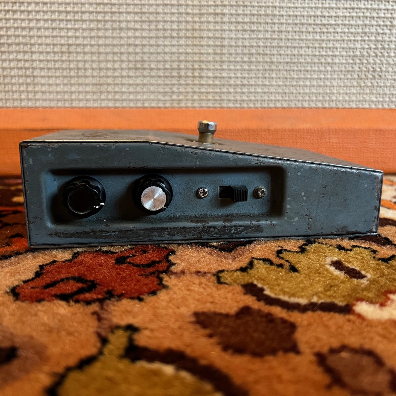 Vintage 1960s Univox Super Fuzz MK1 Grey Original Guitar Pedal Vintage 1960s Univox Super Fuzz MK1 Grey Original Guitar Pedal