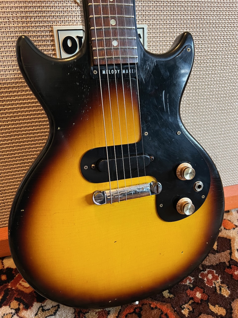 Vintage 1964 Gibson Melody Maker Double Cut Sunburst Guitar Vintage 1964 Gibson Melody Maker Double Cut Sunburst Guitar