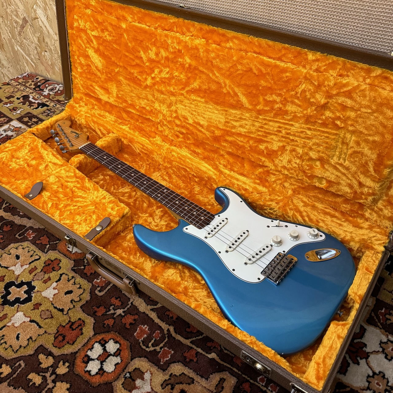 Vintage 1965 Fender Stratocaster Lake Placid Blue Original Guitar 1960s Vintage 1965 Fender Stratocaster Lake Placid Blue Original Guitar 1960s
