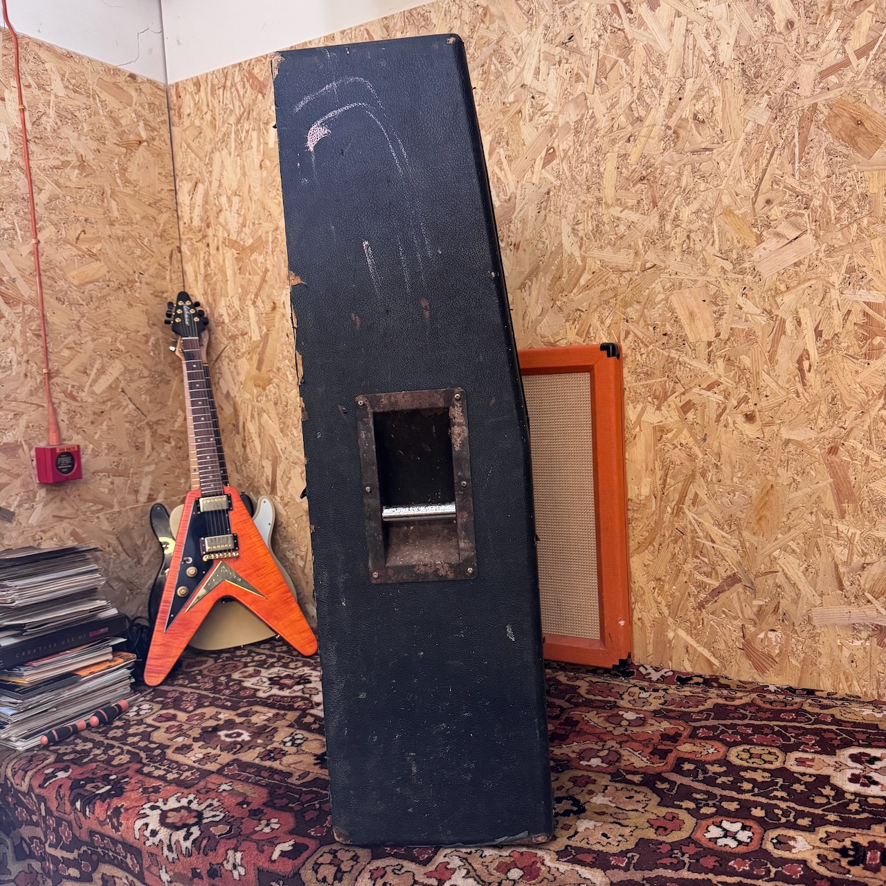 Vintage 1969 1970 Marshall 8x10 Model 1990 Guitar Amplifier Cabinet Vintage 1969 1970 Marshall 8x10 Model 1990 Guitar Amplifier Cabinet