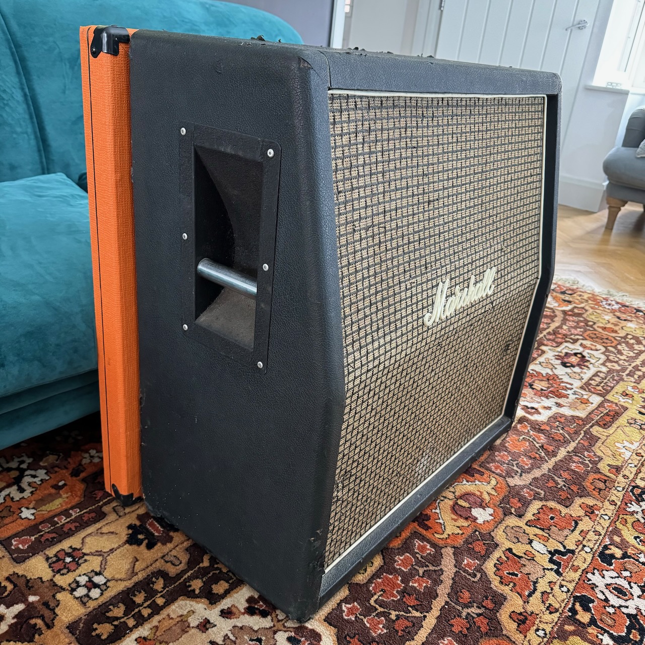 Vintage 1970s Marshall 4x10 Guitar Amplifier Speaker Cabinet Empty Vintage 1970s Marshall 4x10 Guitar Amplifier Speaker Cabinet Empty