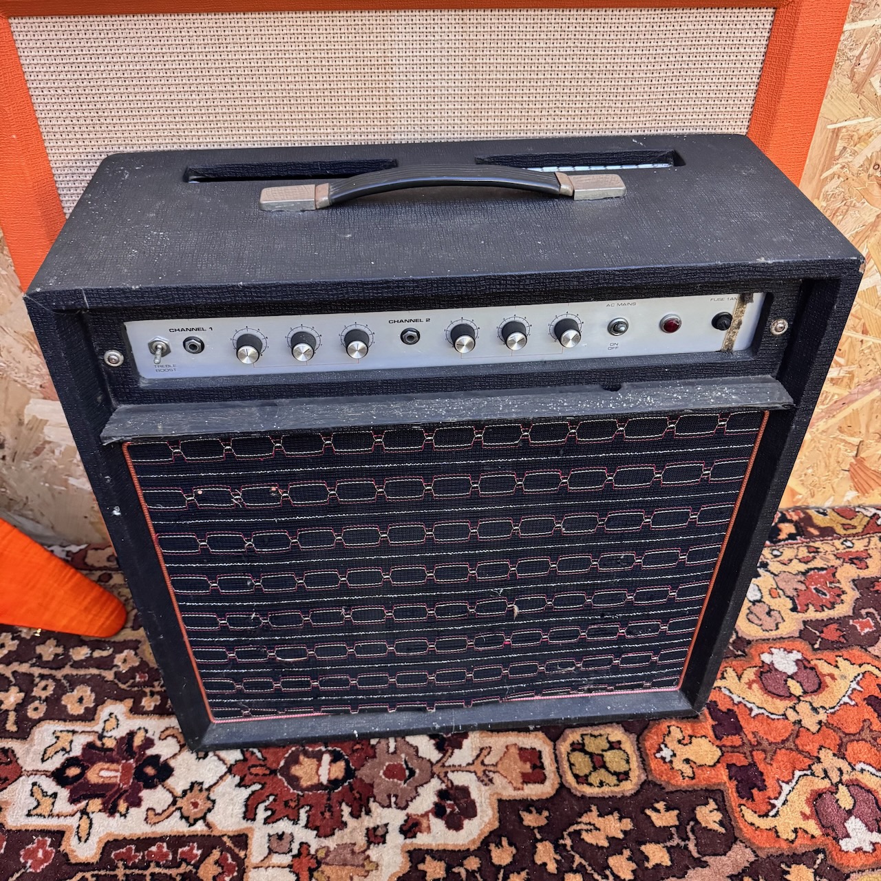 Vintage 1970s WEM Watkins Dominator Bass MK1 1x15 Amplifier Combo Vintage 1970s WEM Watkins Dominator Bass MK1 1x15 Amplifier Combo