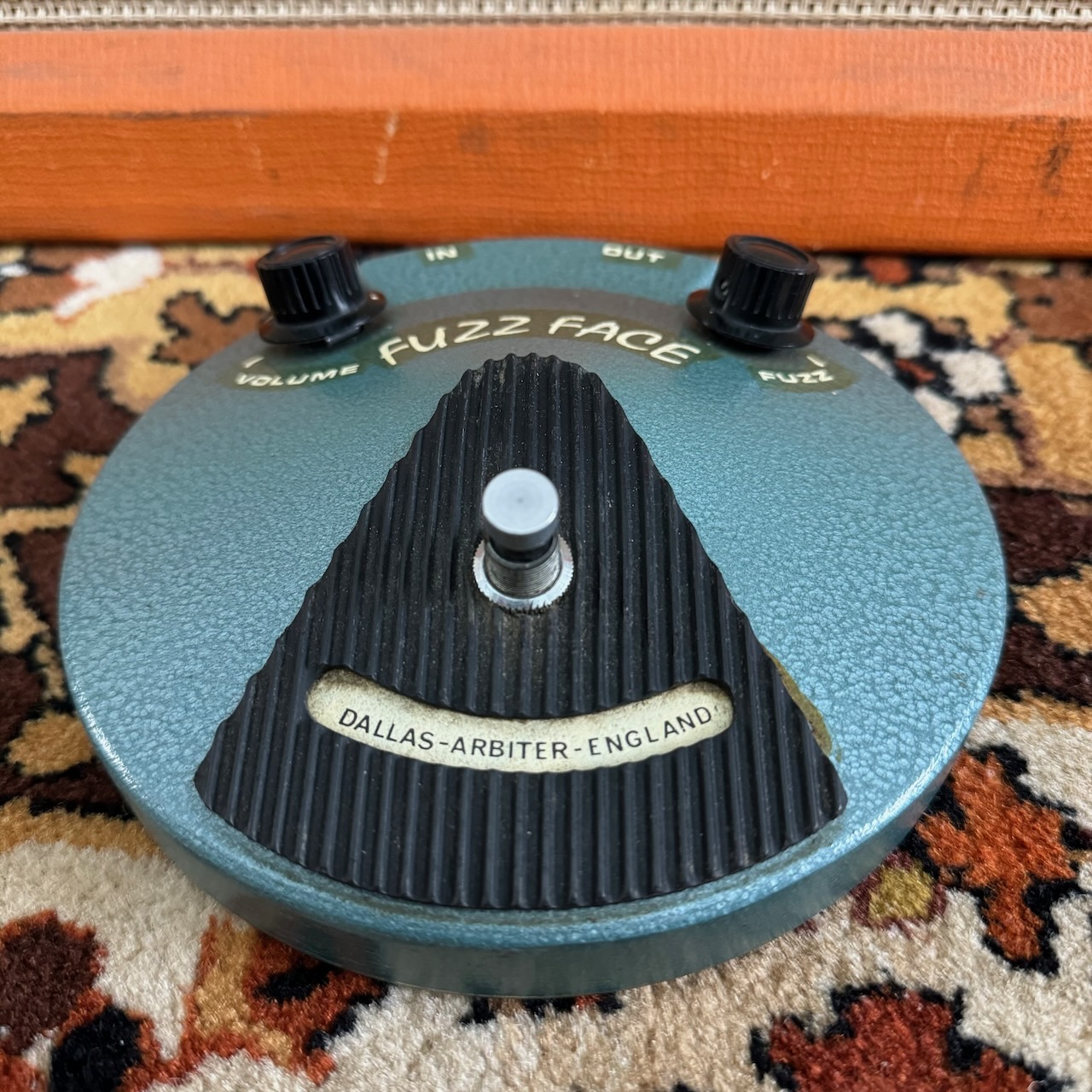 Vintage 1972 Dallas Arbiter Fuzz Face BC108 Guitar Effects Pedal Vintage 1972 Dallas Arbiter Fuzz Face BC108 Guitar Effects Pedal