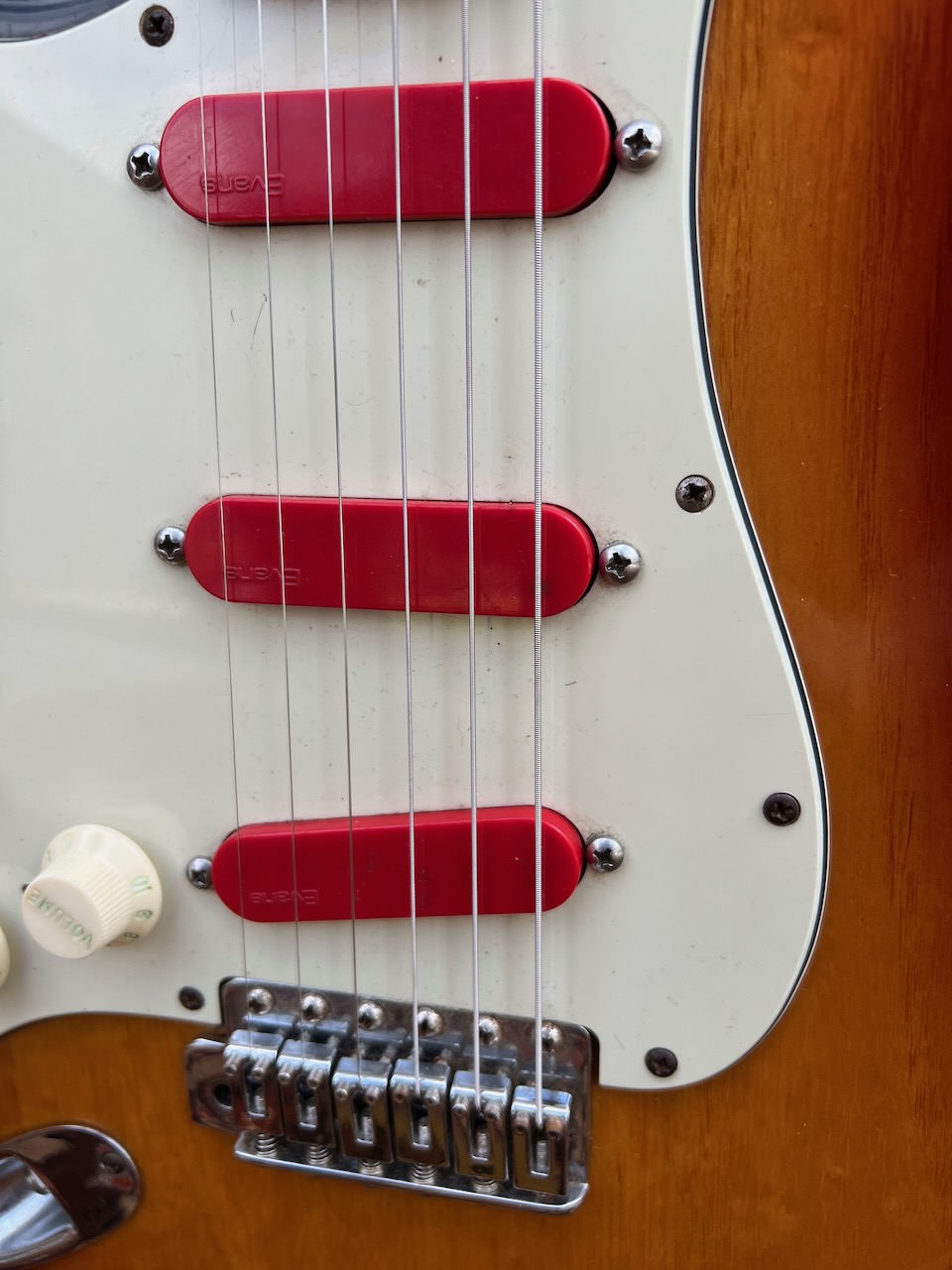 Vintage 1978 Fender Stratocaster Left Handed Sunburst Guitar Vintage 1978 Fender Stratocaster Left Handed Sunburst Guitar