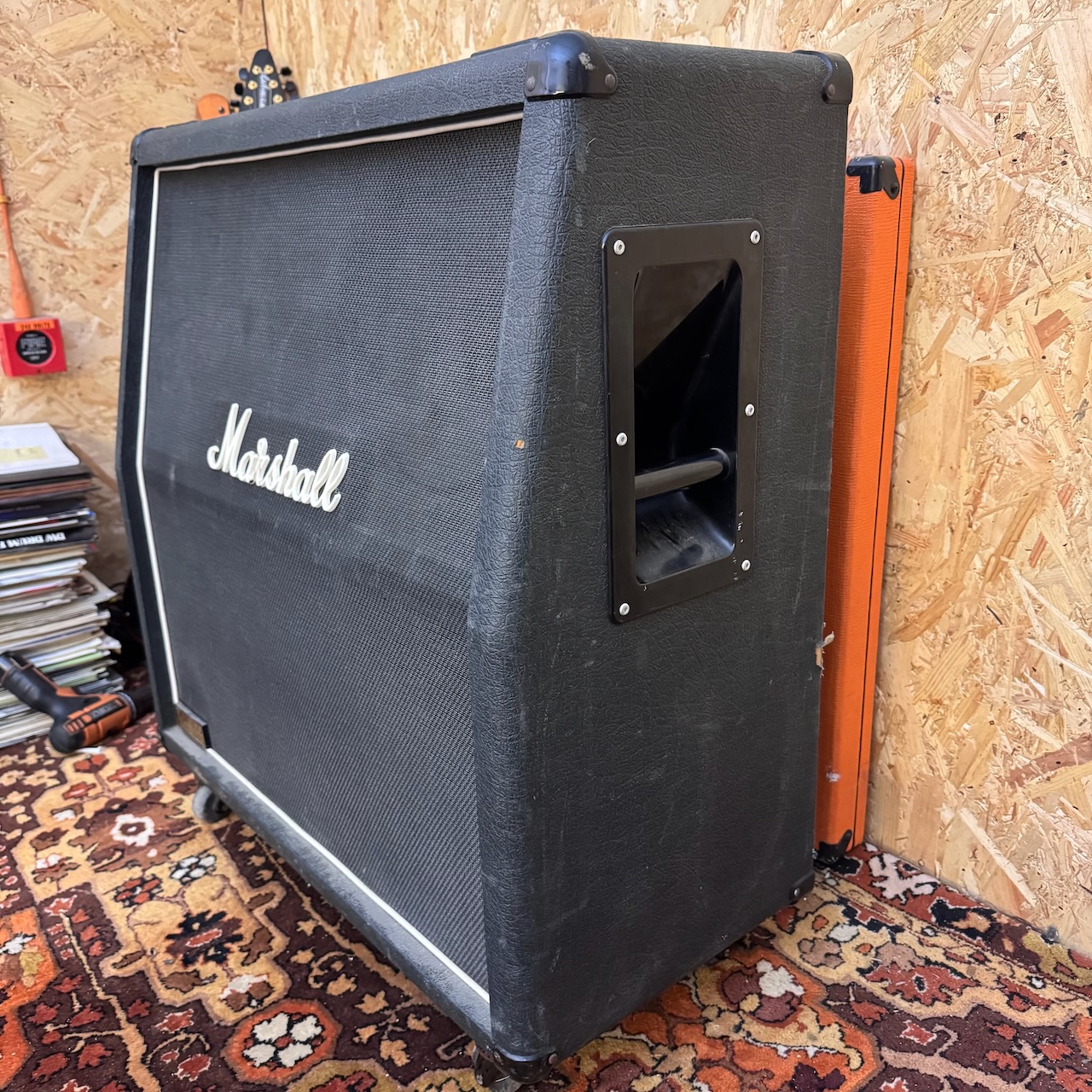 Vintage 1982 Marshall JCM800 Lead Series 4x12 1982A Amplifier Cabinet Vintage 1982 Marshall JCM800 Lead Series 4x12 1982A Amplifier Cabinet