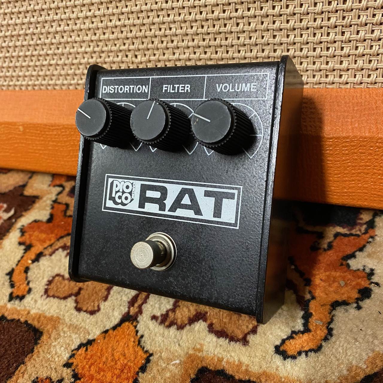 Vintage 1984 Proco RAT White Face Version 3a Guitar Pedal Vintage 1984 Proco RAT White Face Version 3a Guitar Pedal