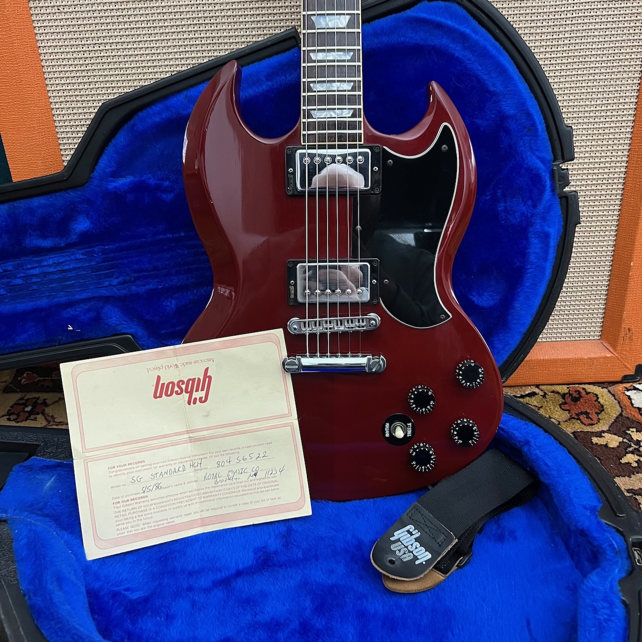 Vintage 1986 Gibson SG Standard Cherry Electric Guitar OHSC Vintage 1986 Gibson SG Standard Cherry Electric Guitar OHSC