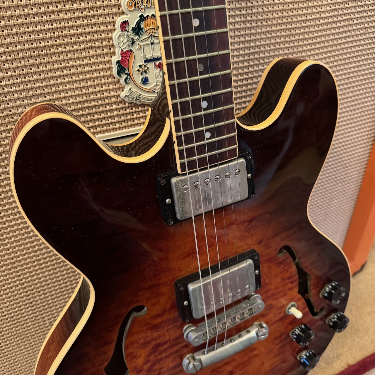 Vintage 1987 Gibson ES335 Dot Custom Shop Edition Tobacco Flame Sunburst Guitar Vintage 1987 Gibson ES335 Dot Custom Shop Edition Tobacco Flame Sunburst Guitar