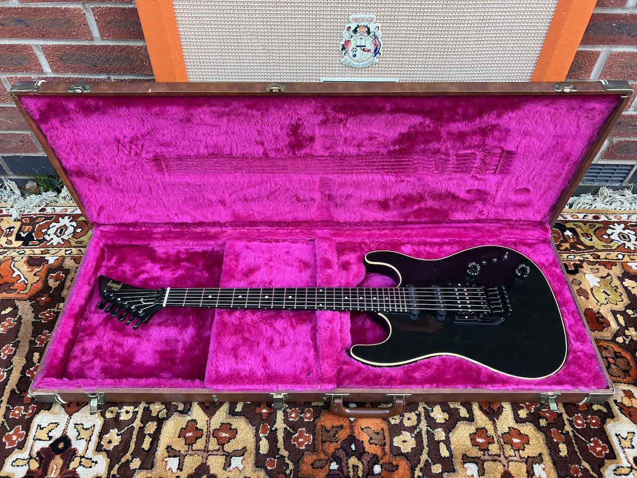 Vintage 1987 Gibson U2 Super Strat USA Black Guitar OHSC Vintage 1987 Gibson U2 Super Strat USA Black Guitar OHSC