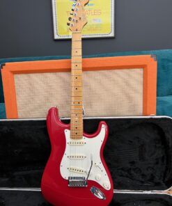 Vintage 1988 Fender Stratocaster USA Standard Red Guitar